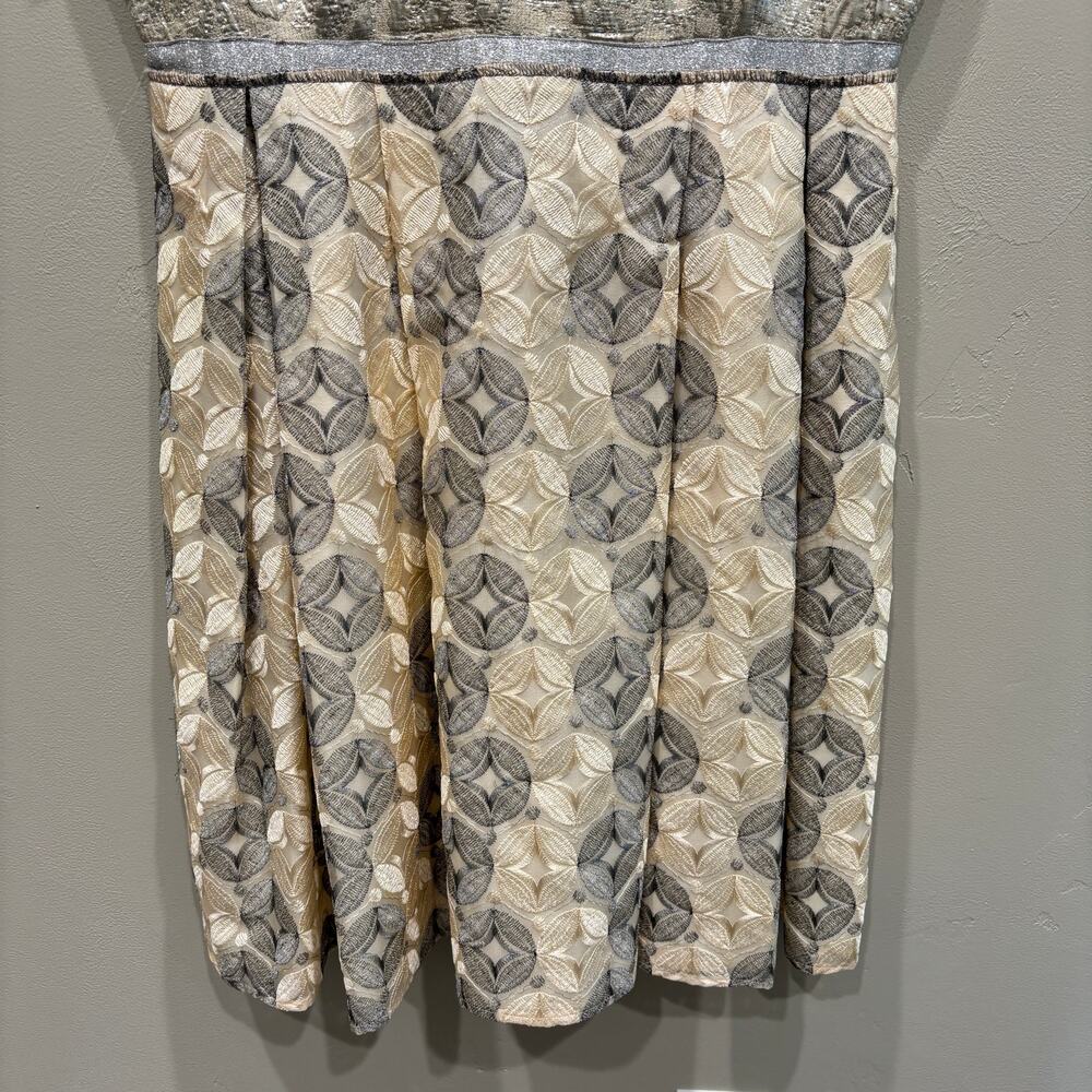 Anna Sui Metallic Jacquard Cap Sleeve Mini Dress in Metallic Silver Gold Size 8 - Picture 5 of 14